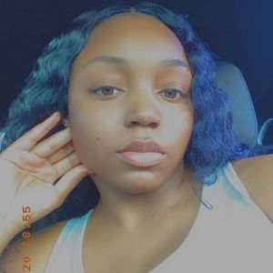 Meet your Posher, Debra